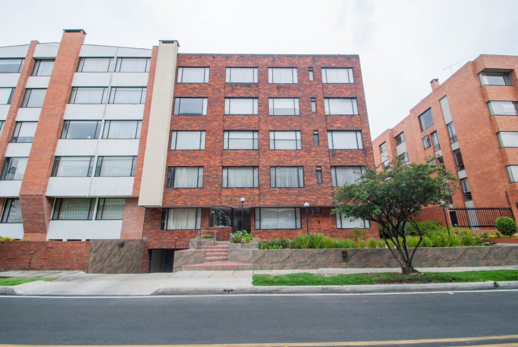 Apartamento en Arriendo | Santa Bárbara | 90 m2