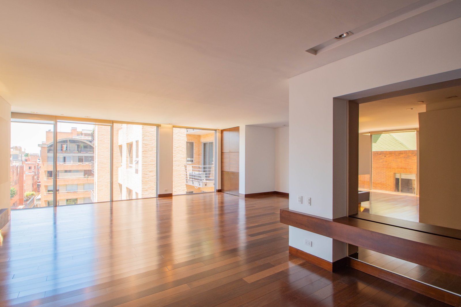 Apartamento en Arriendo | El Chicó | 250 m2